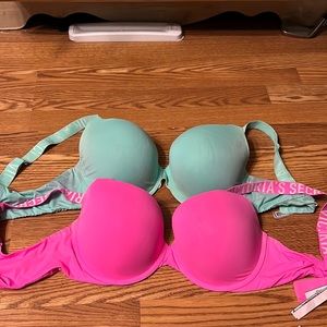 Victorias Secret T-shirt push-up bras 38D